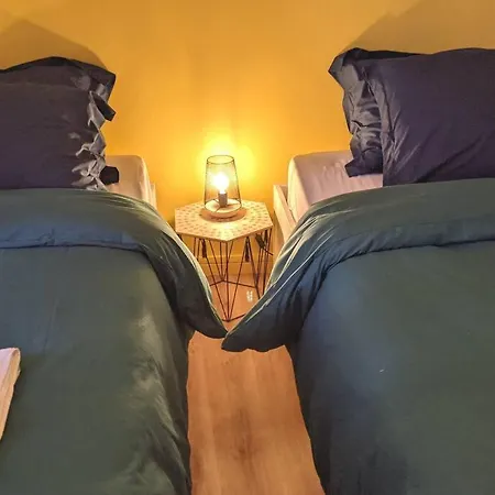 A L'ombre De L'abbatiale, 90 M² Renoves 3 Apartmán